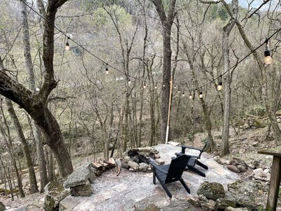 Downtown Parking The Mary Margaret Guest Suite