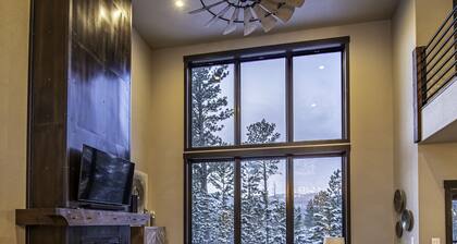 44° North Lodge- Luxury Cabin in Powder House Pass