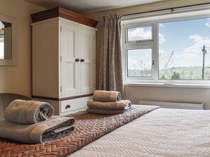 3 dormitorios, wifi gratis, ropa de cama