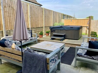 Executive Rural Smart-Home with Jacuzzi