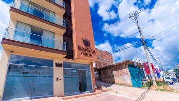 Fachada da propriedade