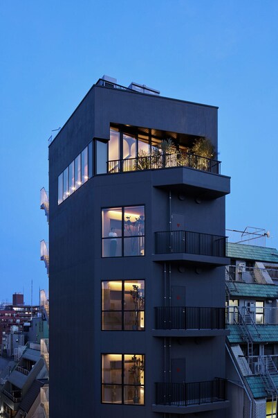 九小時女性新宿  