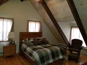 3 habitaciones, escritorio, tabla de planchar con plancha y wifi gratis 