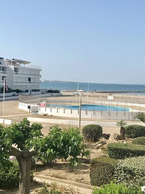 Pool - AS21518-P3 directly beach with sea view and pool (LE GRAU DU ROI)
