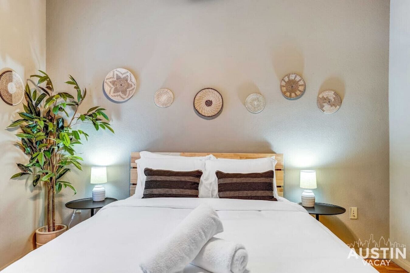 3 chambres, bureau, fer et planche à repasser, Wi-Fi gratuit