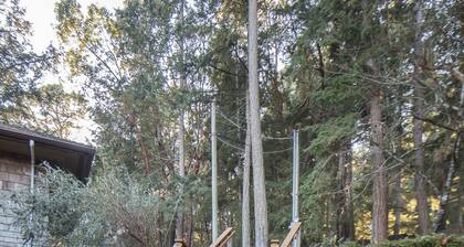 Oceanfront Suite with Hot Tub