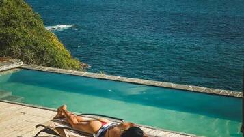 55-inch LED TV with digital channels, TV