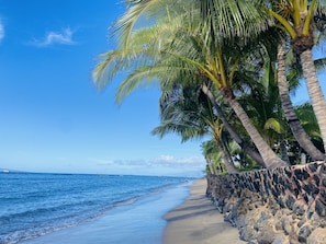 Una playa cerca, toallas de playa