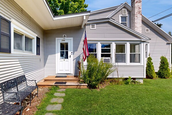 Exterior detail - Riverfront studio with river view, full kitchen, & free WiFi (Proctorsville)