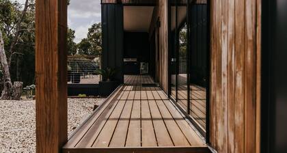 The Deck ~ Hepburn Springs/Daylesford ~ Spa, Sauna, Home Cinema!