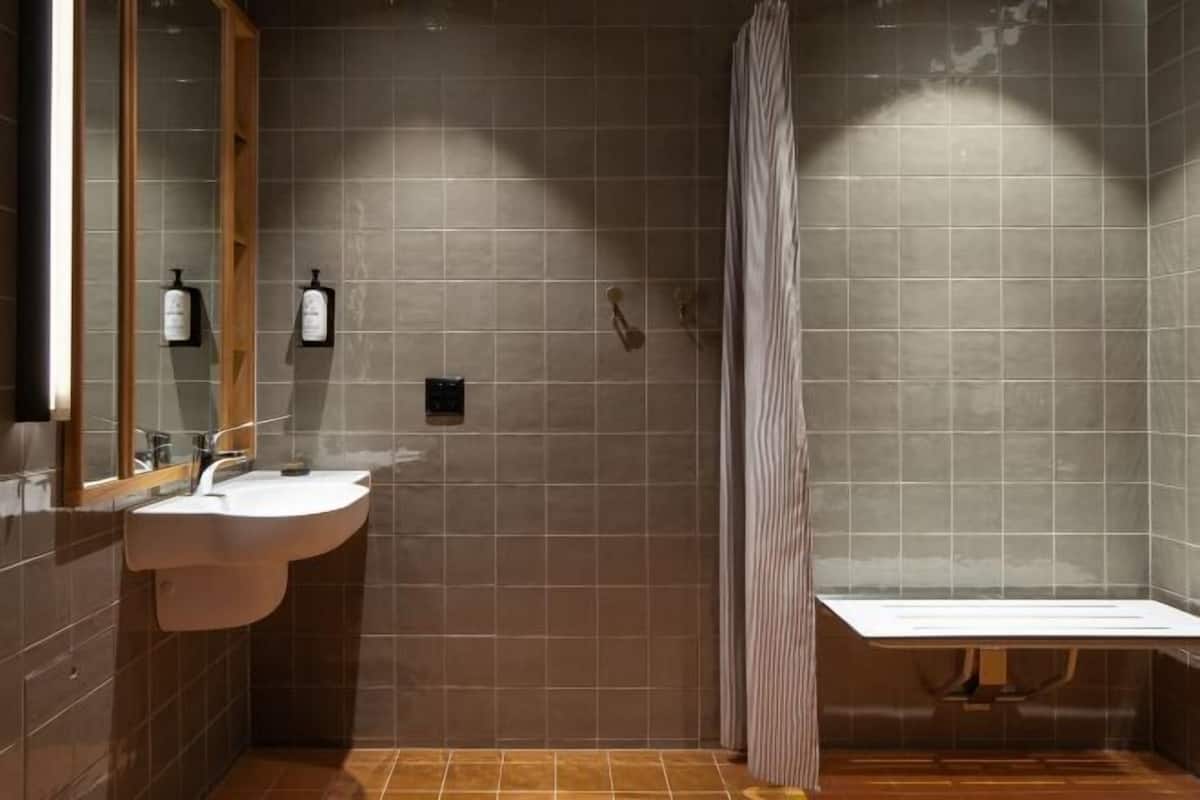 Bathroom | Designer toiletries, hair dryer, bathrobes, towels