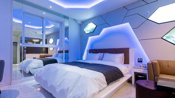 Decoración personalizada, muebles diferentes y wifi gratis