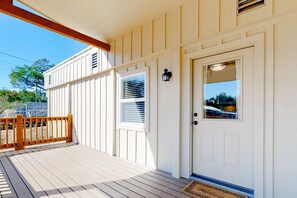 تفاصيل الفندق من الخارج