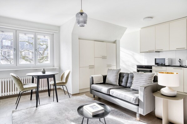 Televisión, estéreo