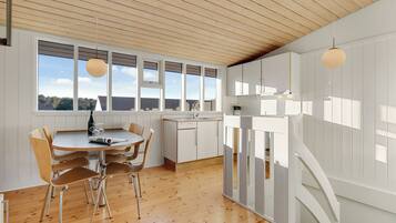 Standard Bungalow (2-4-persoons bungalow) | Bahagian dalam