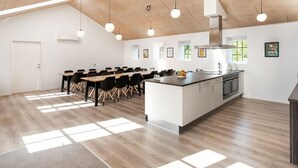 Bungalow estándar (18-persoons bungalow) | Interior
