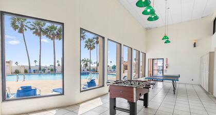 Views of Space X - Heron's Sea Cottage and just minutes from South Padre Island #1040