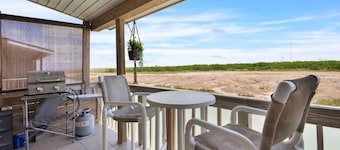 Heron by the Sea - Waterfront, Dock, Pools, Golf
