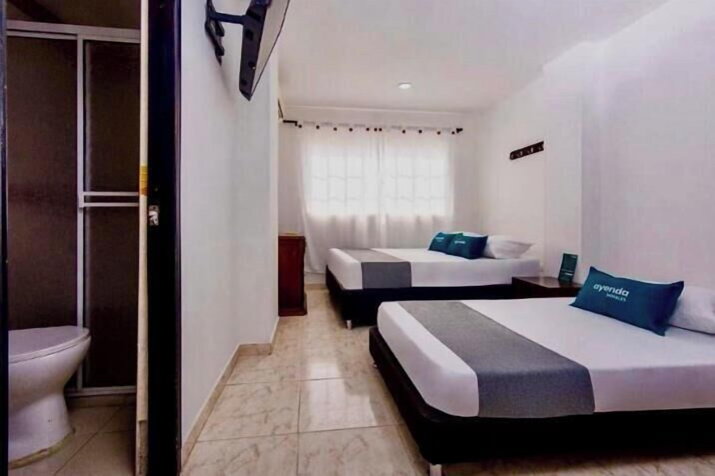 Quadruple Room | Premium bedding, free WiFi, bed sheets