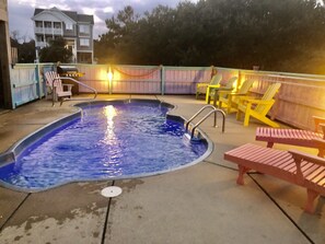 Outdoor pool, a heated pool - Kids & Pets-2 Blocks to Beach-Great Location-Walk-Bike Everywhere-OCEAN DREAM ON (Nags Head)