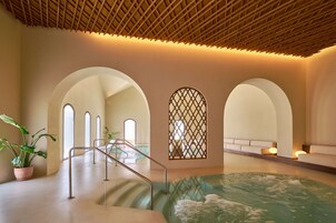 Couples treatment rooms, sauna, steam room, Turkish bath