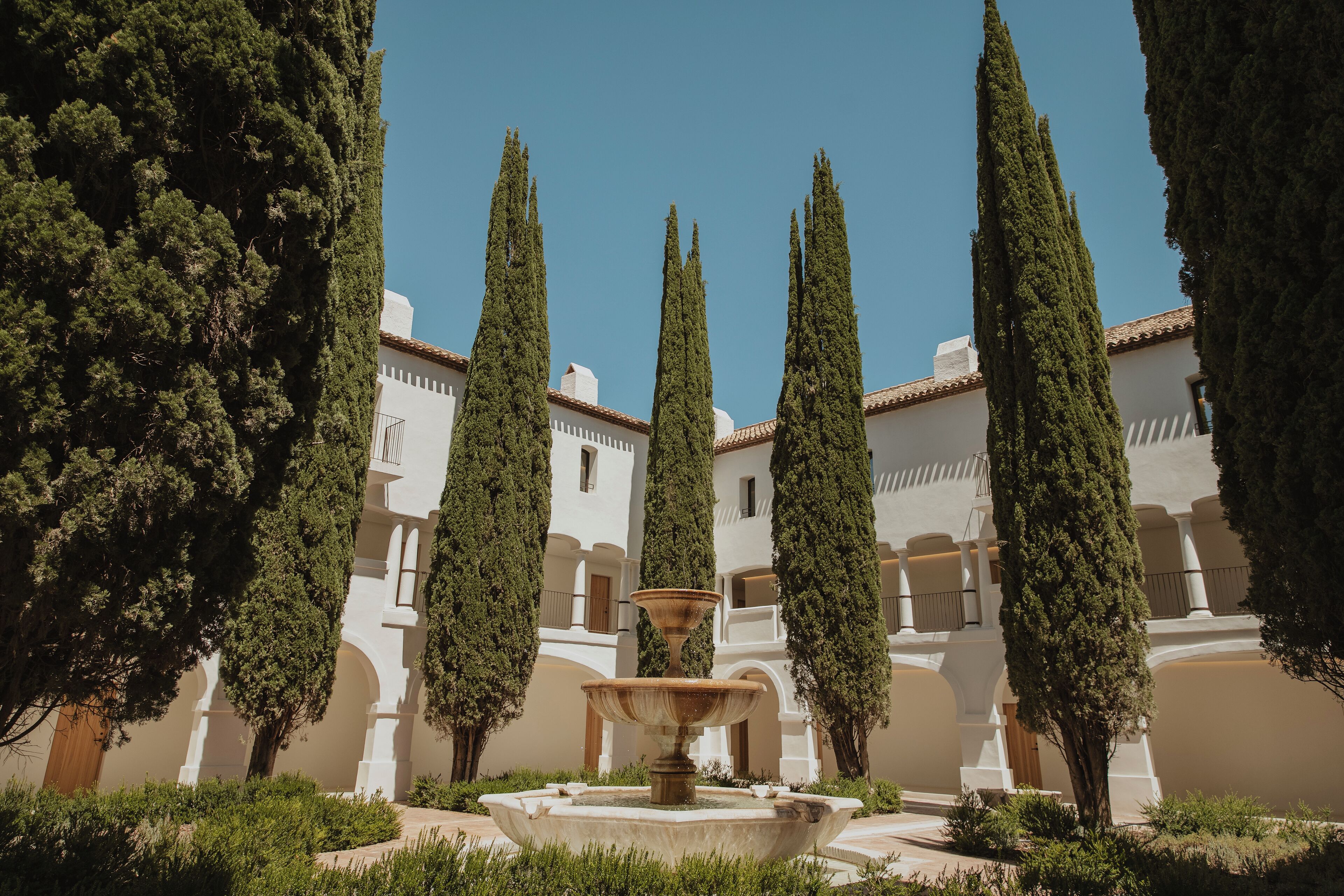 Reka bentuk bangunan