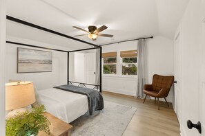4 bedrooms, memory foam beds, free WiFi, bed sheets