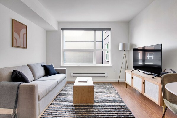 Téléviseur, chaîne audio