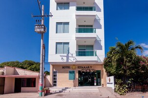 Fachada de la propiedad