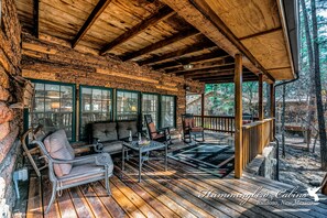 Terrace/patio - The Apple Tree! This unique cabin certainly offers something for everyone! (Ruidoso)