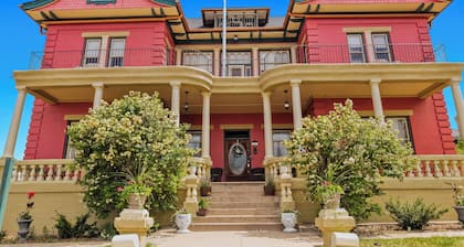 Tarabino Inn