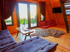 Televisión, chimenea