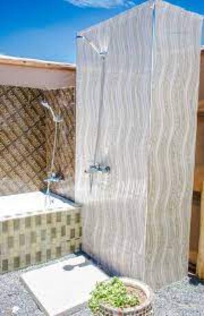 Duschwanne, Handtücher