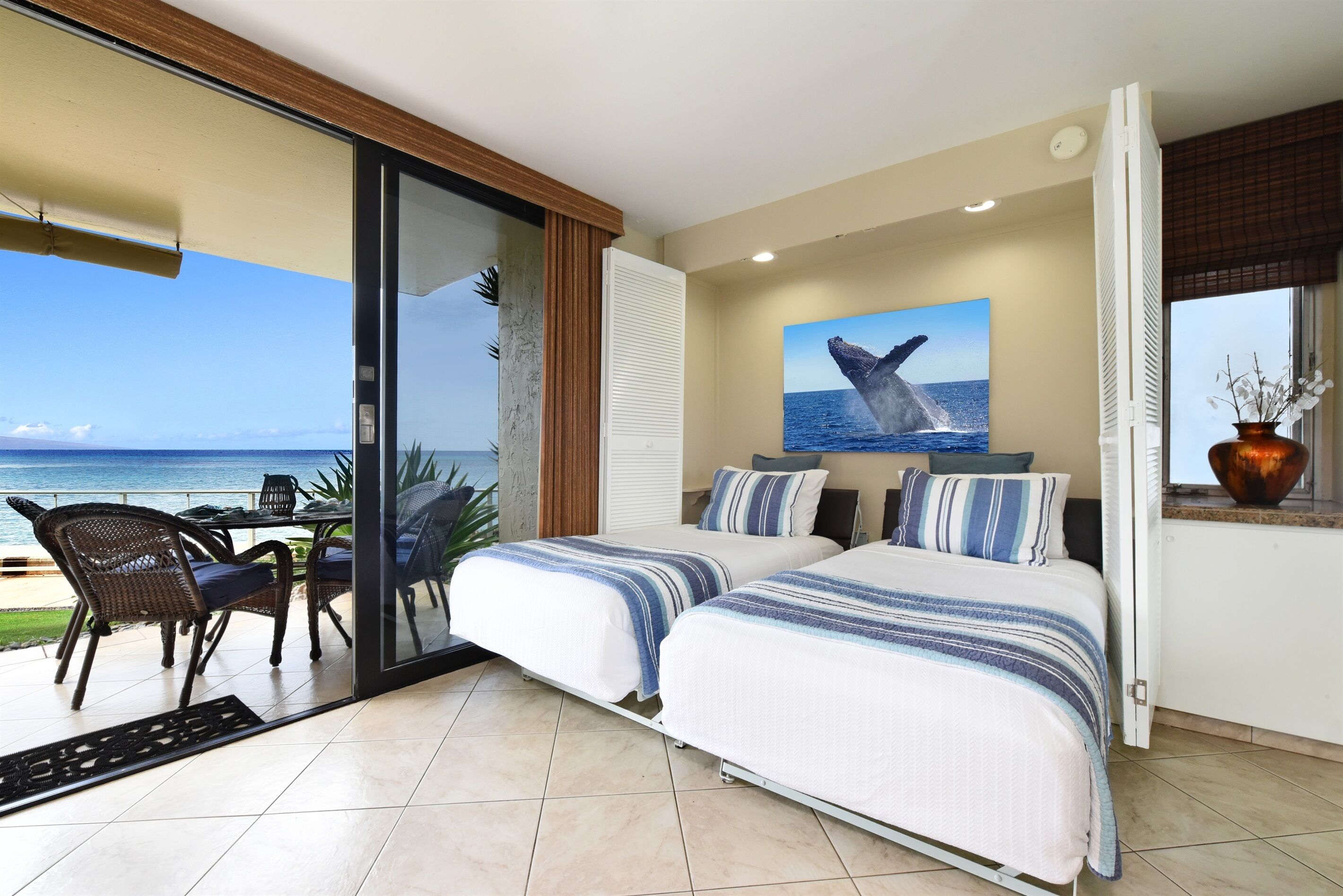 2 bedrooms, iron/ironing board, internet, bed sheets