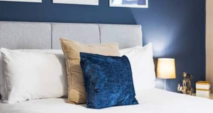Pendicke Place Cottage | 2 bed house sleeps 4 | Southam Centre | Inspire Homes