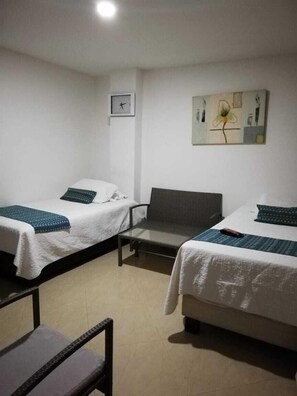 Traditional Twin Room | Free WiFi