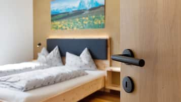 2 camere, ferro/asse da stiro, Wi-Fi gratuito, lenzuola