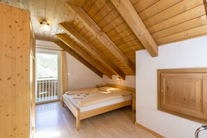 2 bedrooms, free WiFi