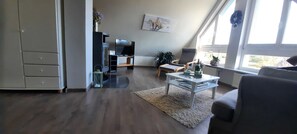 Immagine non classificata, 3 di 24, pulsante