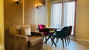 Deluxe Suite | Living area - AKRESIDENCE (Istanbul)