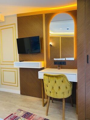 Deluxe Suite | Premium bedding, free WiFi, bed sheets, wheelchair access - AKRESIDENCE (Istanbul)