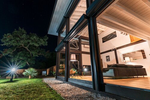 Unique, exclusive and quiet Villa in the nature (near ocean and golf, 10 people)