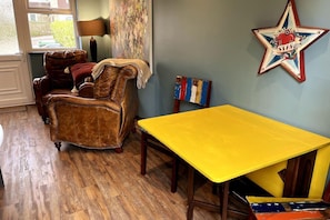 Apartment | Living room
