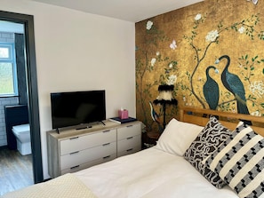 Apartment | 1 bedroom, iron/ironing board, free WiFi, bed sheets