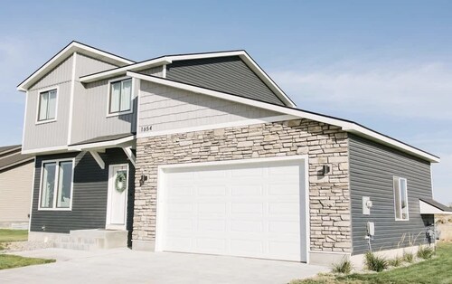 Modern and cozy family home with 3 bedrooms