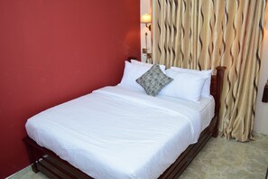 9 bedrooms, WiFi