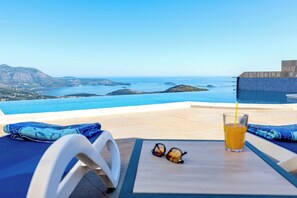 AuĂenpool, beheizter Pool