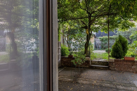 Property grounds. Spacious Apartment near the Po by Wonderful Italy