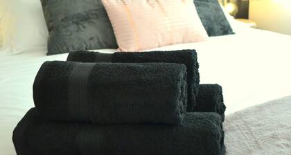 ★Les Grumes ★Centre Ville★Patio★Wifi