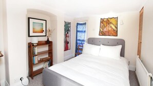 Unclassified image, 4 of 12, button - Pass the Keys Lovely Apartment Central Oxford (Oxford)